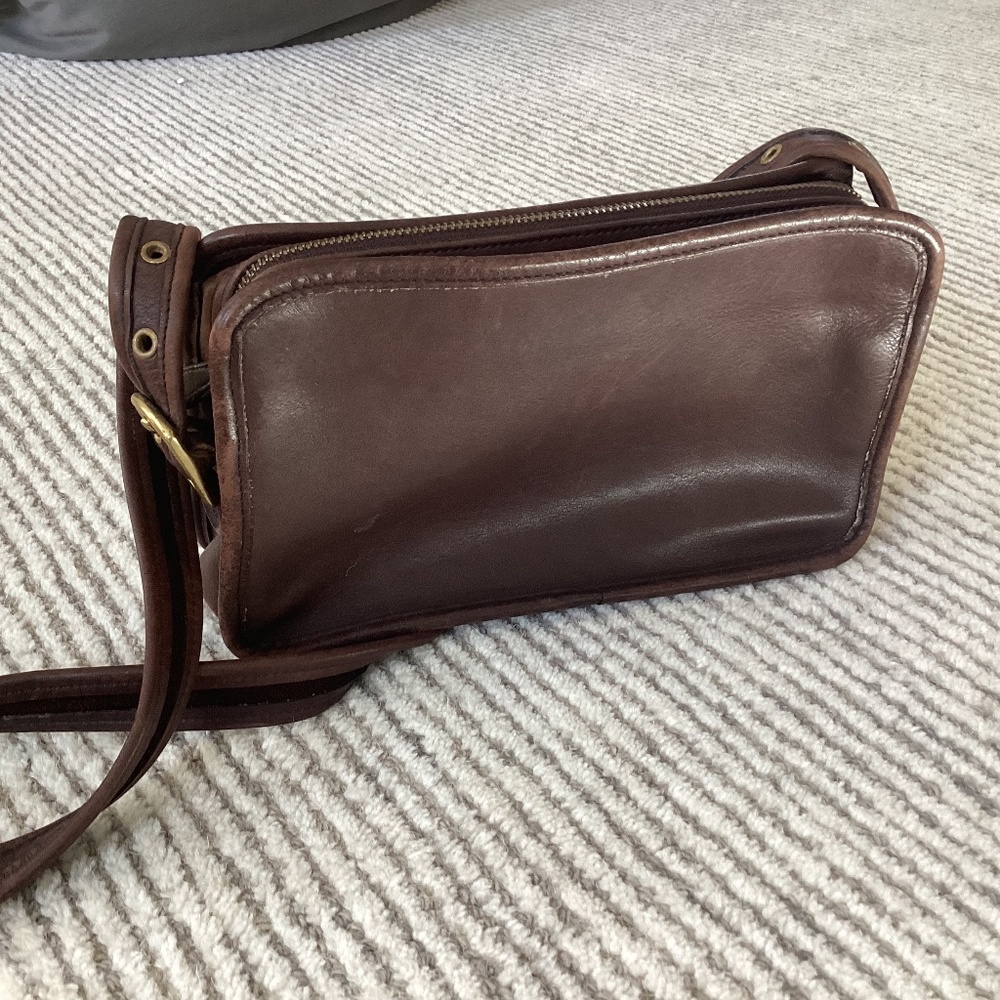 Vintage Coach Legacy East/West Compartment bag No 9164